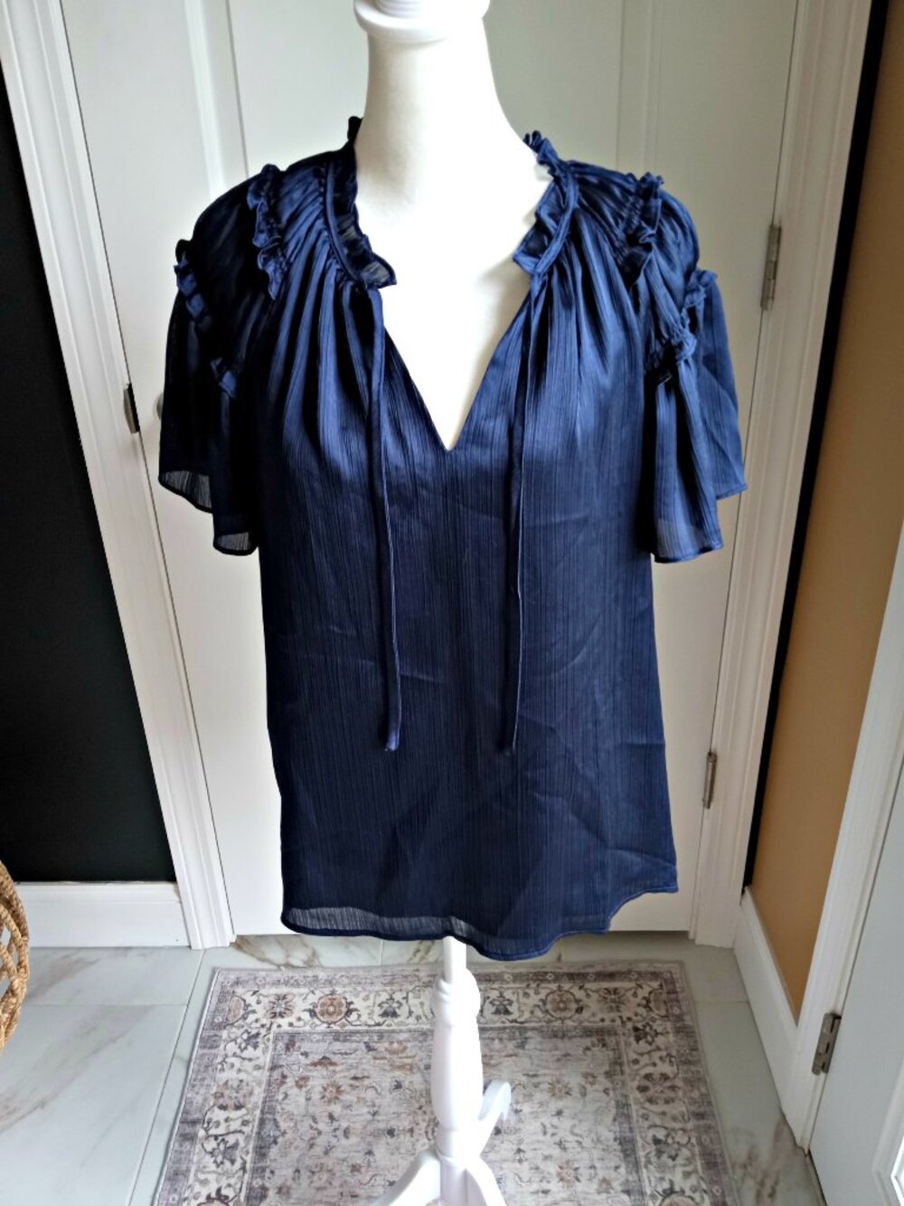 CECE BOHO SILKY BLUE BLOUSE SZ L